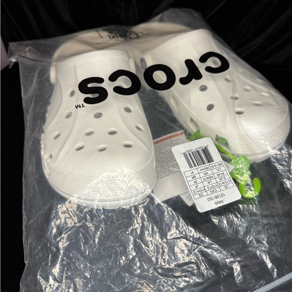 CROCS White m10 w 12 NIP - Picture 4 of 4